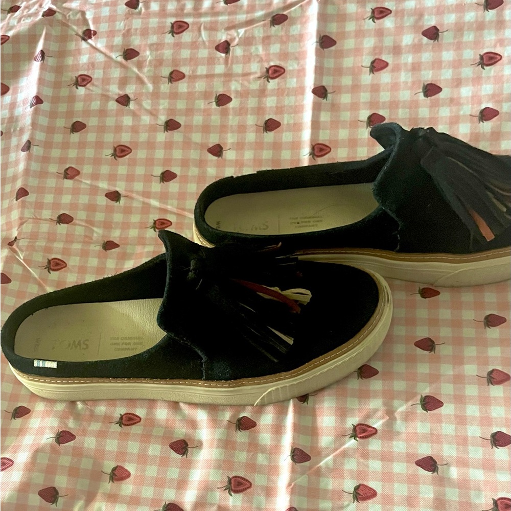 TOMS black open back loafers size 6.5W great used condition.
